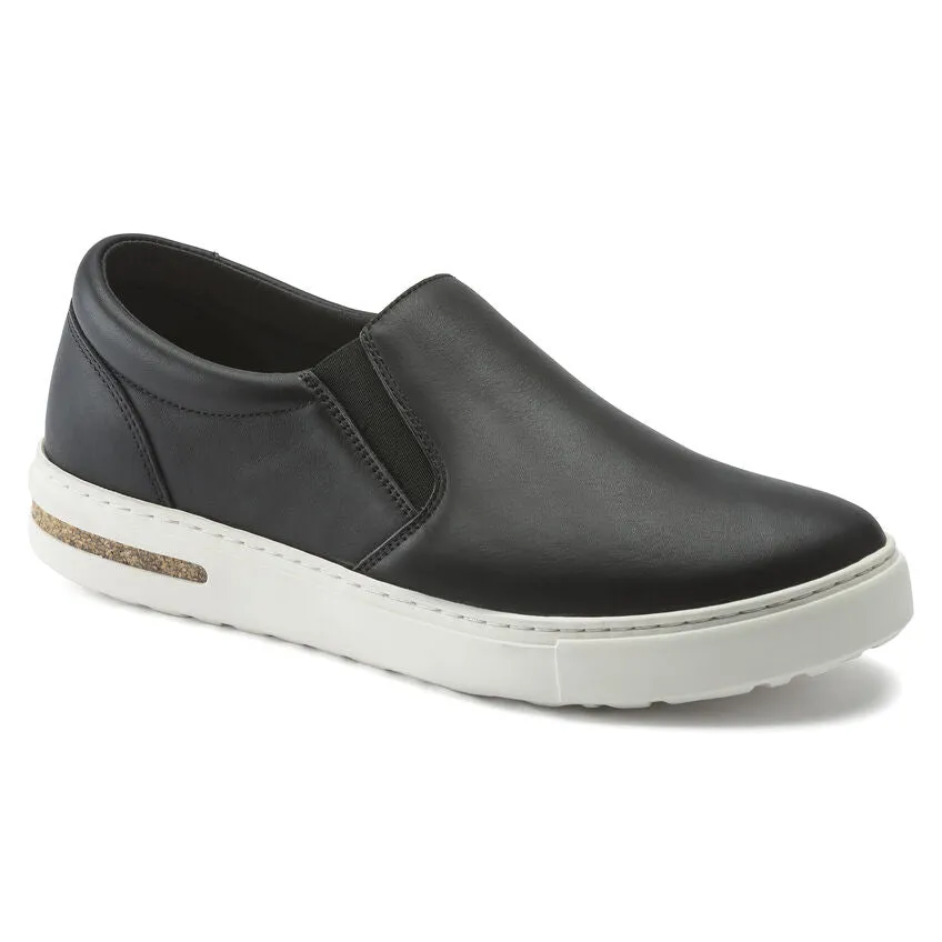 Birkenstock Womens  Oswego Leather Medium/Narrow