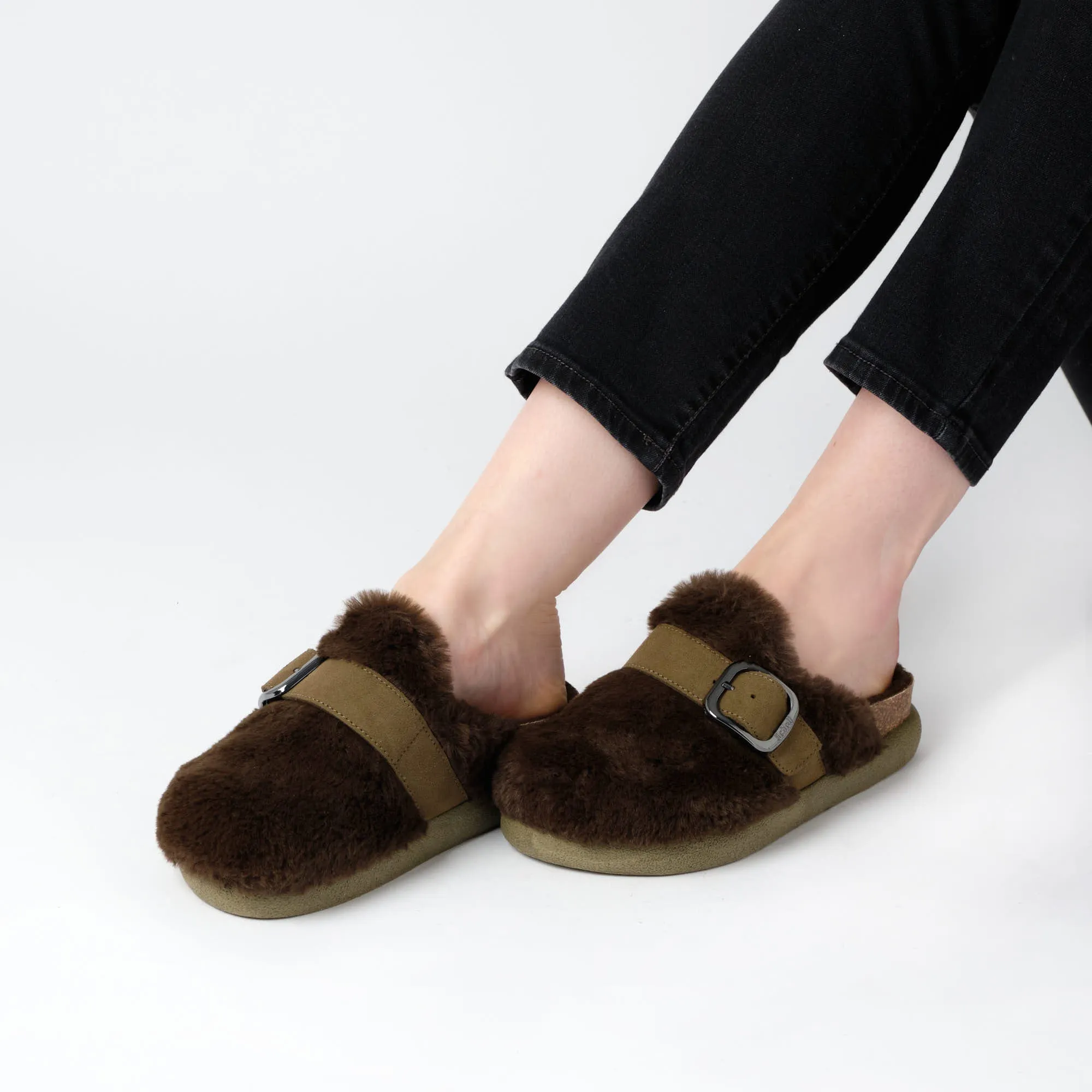 IVY BIG BUCKLE Scholl