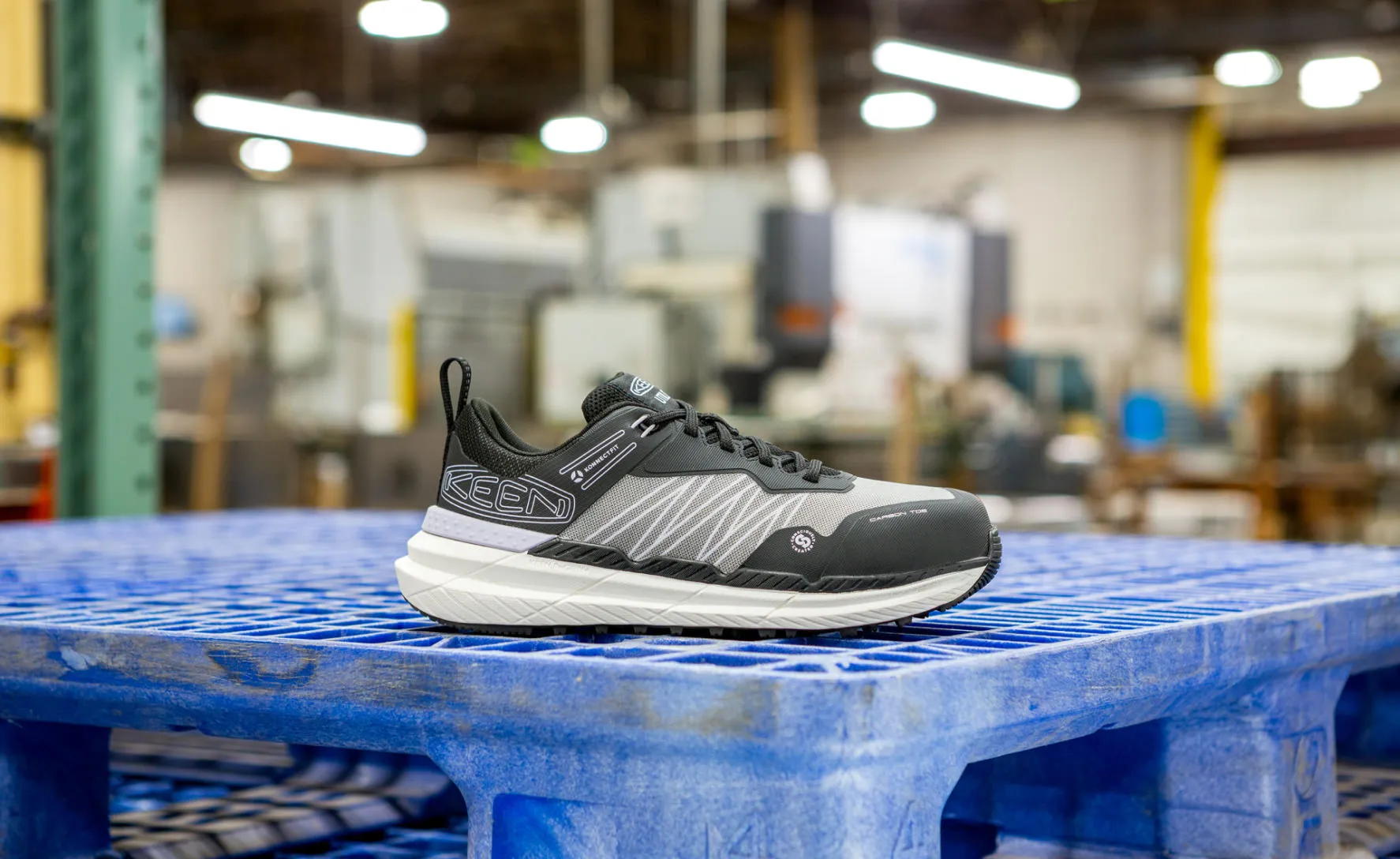 Keen Women's Speedworks Work Sneaker (Carbon Toe)  |  Thistle/Black