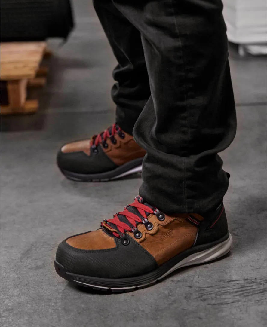 Men's Red Hook Waterproof Boot (Carbon Toe)  |  Tobacco/Black KEEN