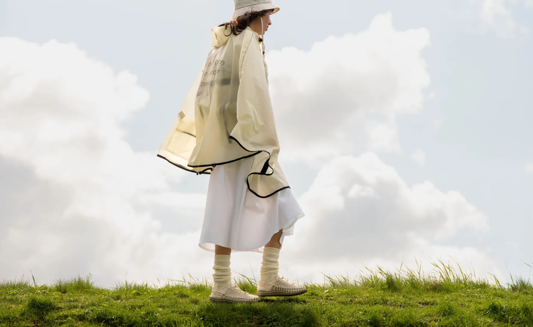 Women's UNEEK Sneaker  |  White Cap/Cornstalk KEEN
